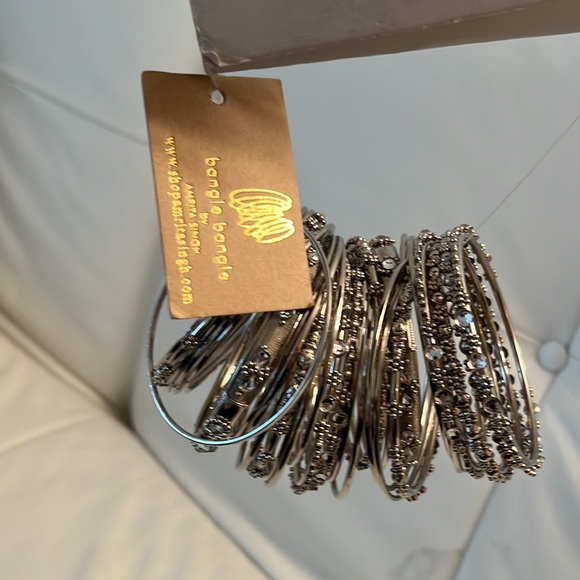 Designer Stackable Bracelets / Gold or Silvertone - NWT - Picture 5 of 15